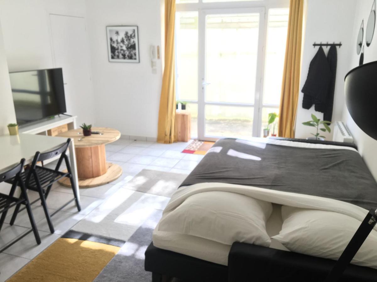 T2 Au Calme - Rond Point De Vannes Nantes Kültér fotó